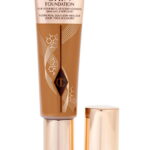 Charlotte Tilbury, Beautiful Skin Science + Colour, Stralende afwerking, Vloeibare foundation, 13, Warm Chaud, 30 ml