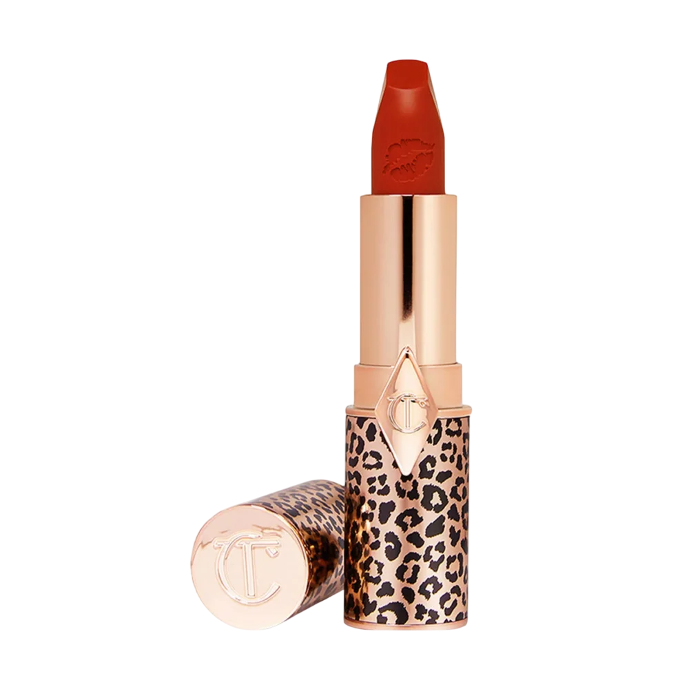 charlotte-tilbury-hot-lips-2-cream-lipstick-red-hot-susan-refillable-3-5-g-1761028915 Charlotte Tilbury, Hot Lips 2, Crèmelippenstift, Rode Hete Susan, Navulbaar, 3.5 g - Afbeelding 1