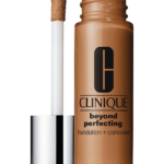 Clinique, Beyond Perfecting, Parabeenvrij, Matte afwerking, Vloeibare foundation & concealer 2-in-1, 11, Honing, 30 ml *Tester