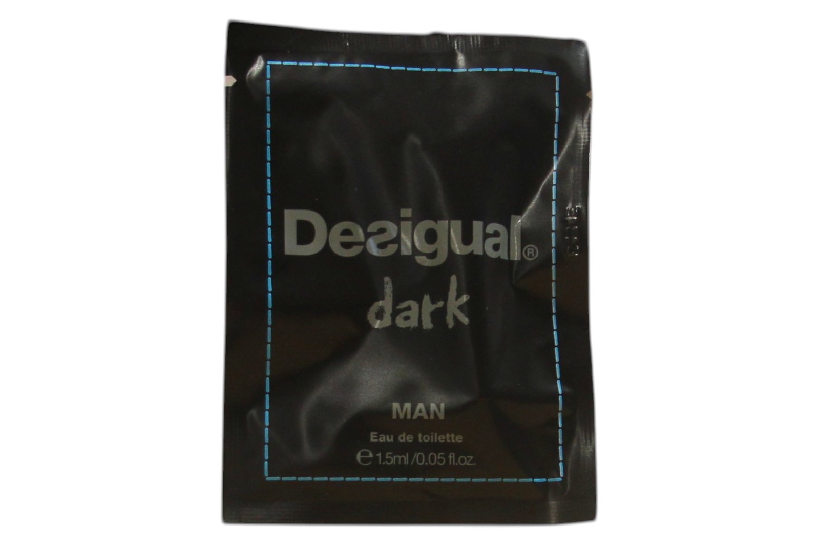 desigual-dark-eau-de-toilette-for-men-1-5-ml-vial-1781764933 Desigual, Dark, Eau de Toilette, Voor mannen, 1.5 ml Flesje - Afbeelding 1