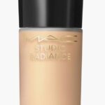 MAC, Studio Radiance, Vloeibare foundation & serum 2-in-1, NC14, 30 ml