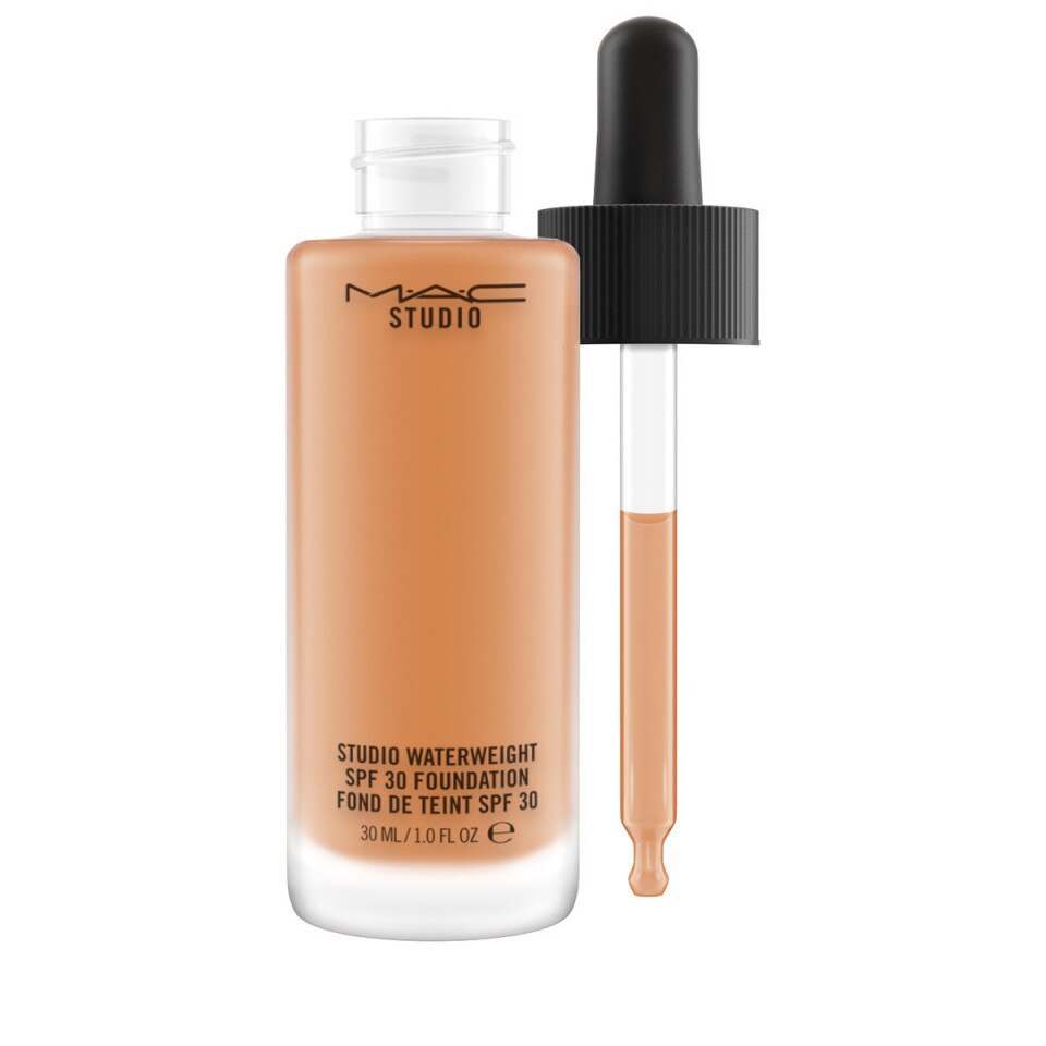 mac-studio-waterweight-vitamin-e-long-lasting-liquid-foundation-nc50-spf-30-30-ml-1675238246 MAC, Studio Waterweight, Vitamine E, Langdurig, Vloeibare foundation, NC50, SPF 30, 30 ml - Afbeelding 1