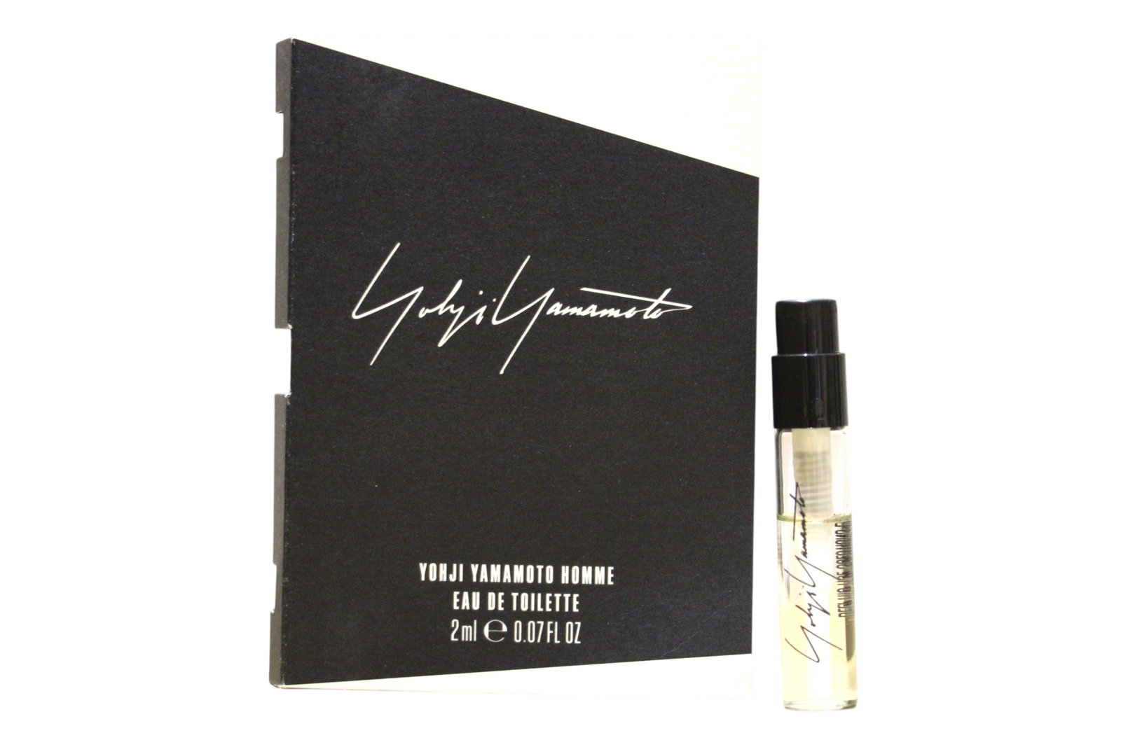 yohji-yamamoto-pour-homme-eau-de-toilette-for-men-2-ml-vial-1782130605 Yohji Yamamoto, Pour Homme, Eau de Toilette, Voor mannen, 2 ml Flesje - Afbeelding 1